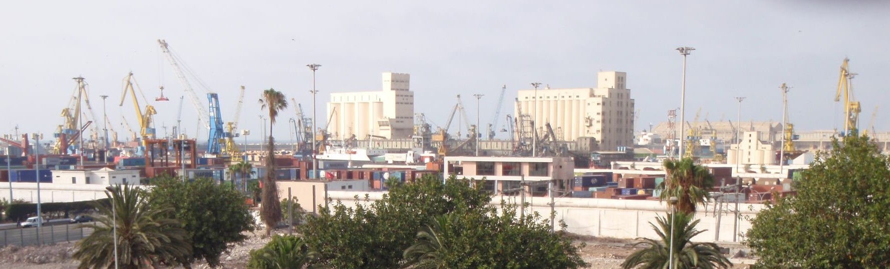 Industry in the harbour of Casablanca